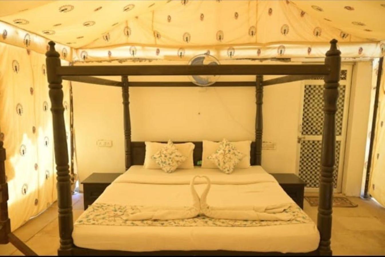 Wild Heritage Desert Camp Hotel ไจซัลเมอร์ ภายนอก รูปภาพ